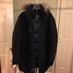 Marmot heavy black parka size large 700 fill